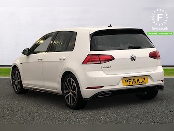 Used Volkswagen Golf 2019 for sale - 78189977: Photo