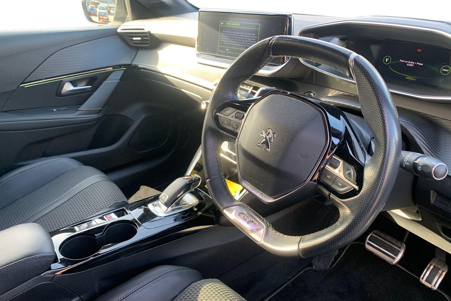 Used Peugeot 208 2020 for sale - 77928932: Photo 3