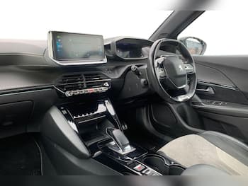 Used Peugeot 2008 2021 for sale - 79656043: Photo