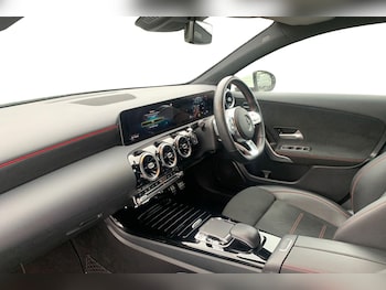 Used Mercedes-Benz A-Class 2019 for sale - 76406036: Photo