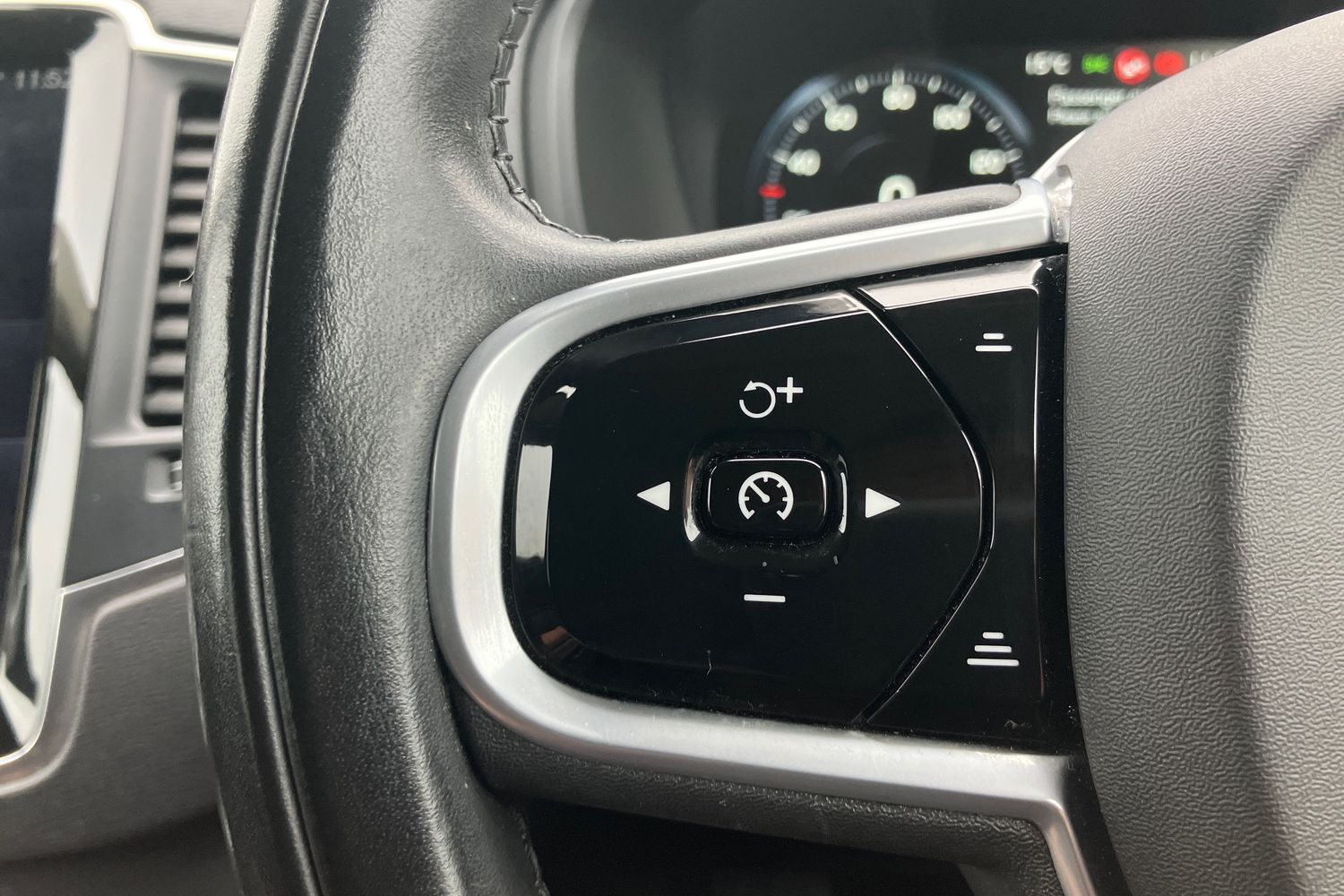Used Volvo XC90 2021 for sale - 75862991: Photo 13