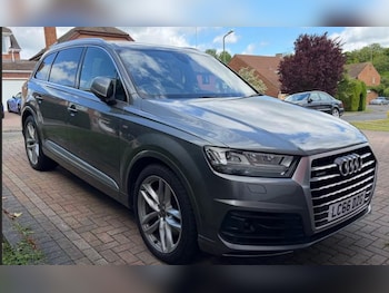 Used Audi Q7 2016 for sale - 78770000: Photo