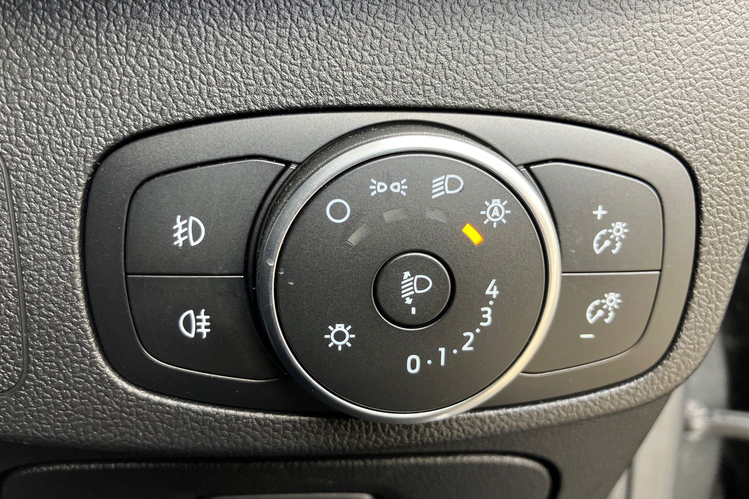 Used Ford Focus 2020 for sale - 76353350: Photo 23