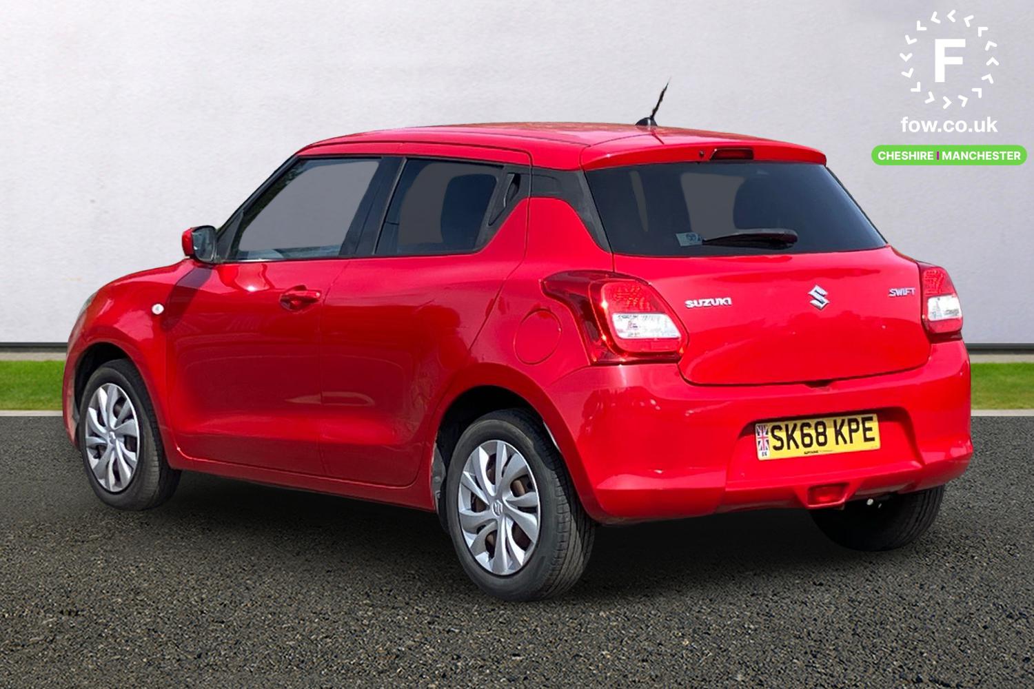 Used Suzuki Swift 2018 for sale - 78189900: Photo 2