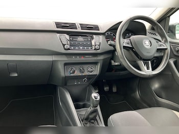 Used Skoda Fabia 2018 for sale - 76197663: Photo