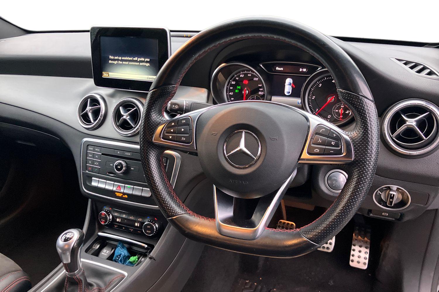 Used Mercedes-Benz CLA 2017 for sale - 76576320: Photo 3