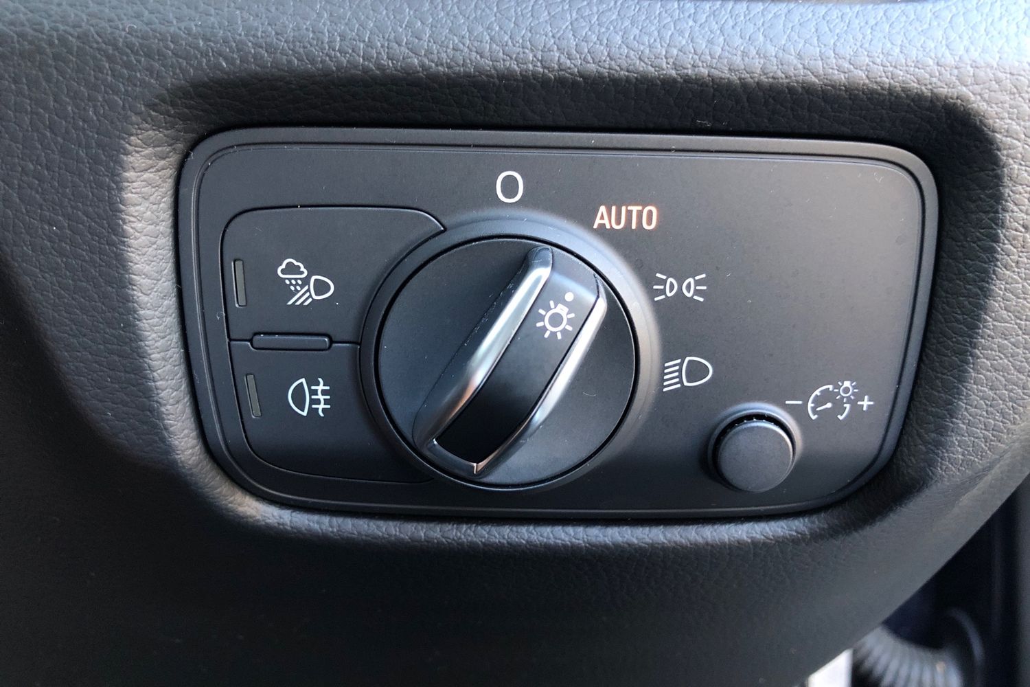 Used Audi A3 2017 for sale - 76011219: Photo 12