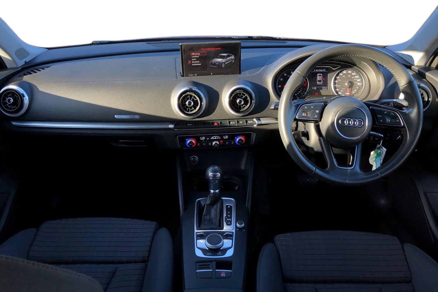 Used Audi A3 2017 for sale - 76011219: Photo 3