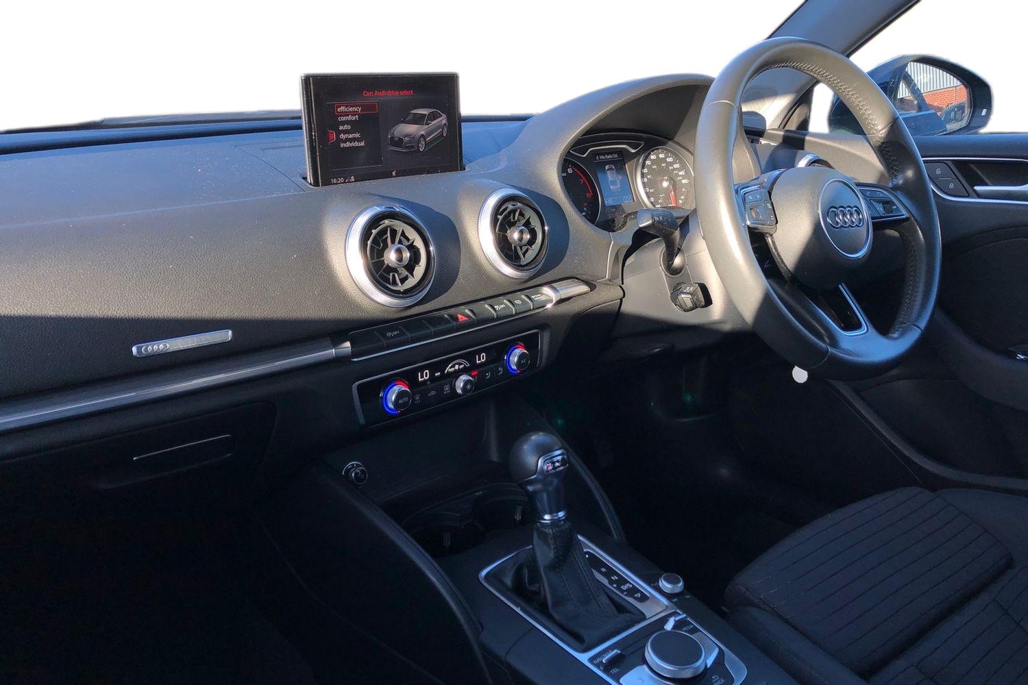 Used Audi A3 2017 for sale - 76011219: Photo 4