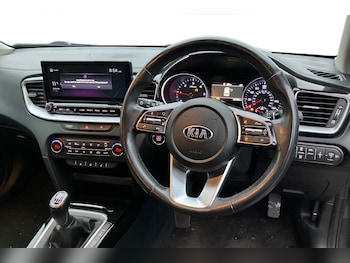 Used Kia XCeed 2020 for sale - 76732489: Photo