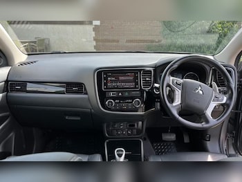 Used Mitsubishi Outlander 2018 for sale - 78282739: Photo