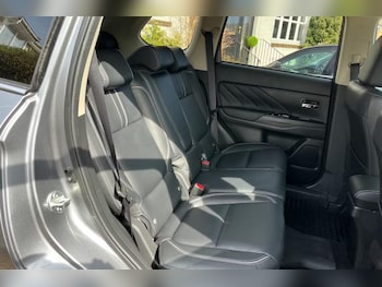 Used Mitsubishi Outlander 2018 for sale - 78282739: Photo