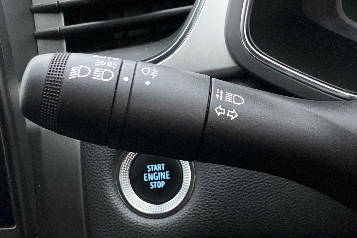 Used Renault Captur 2022 for sale - 77011468: Photo 16