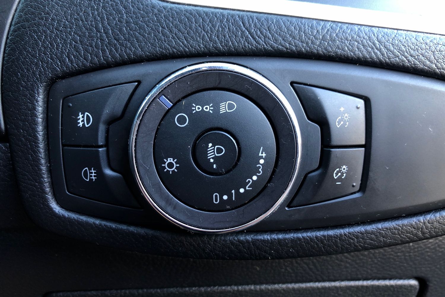 Used Ford S-Max 2020 for sale - 75825030: Photo 13