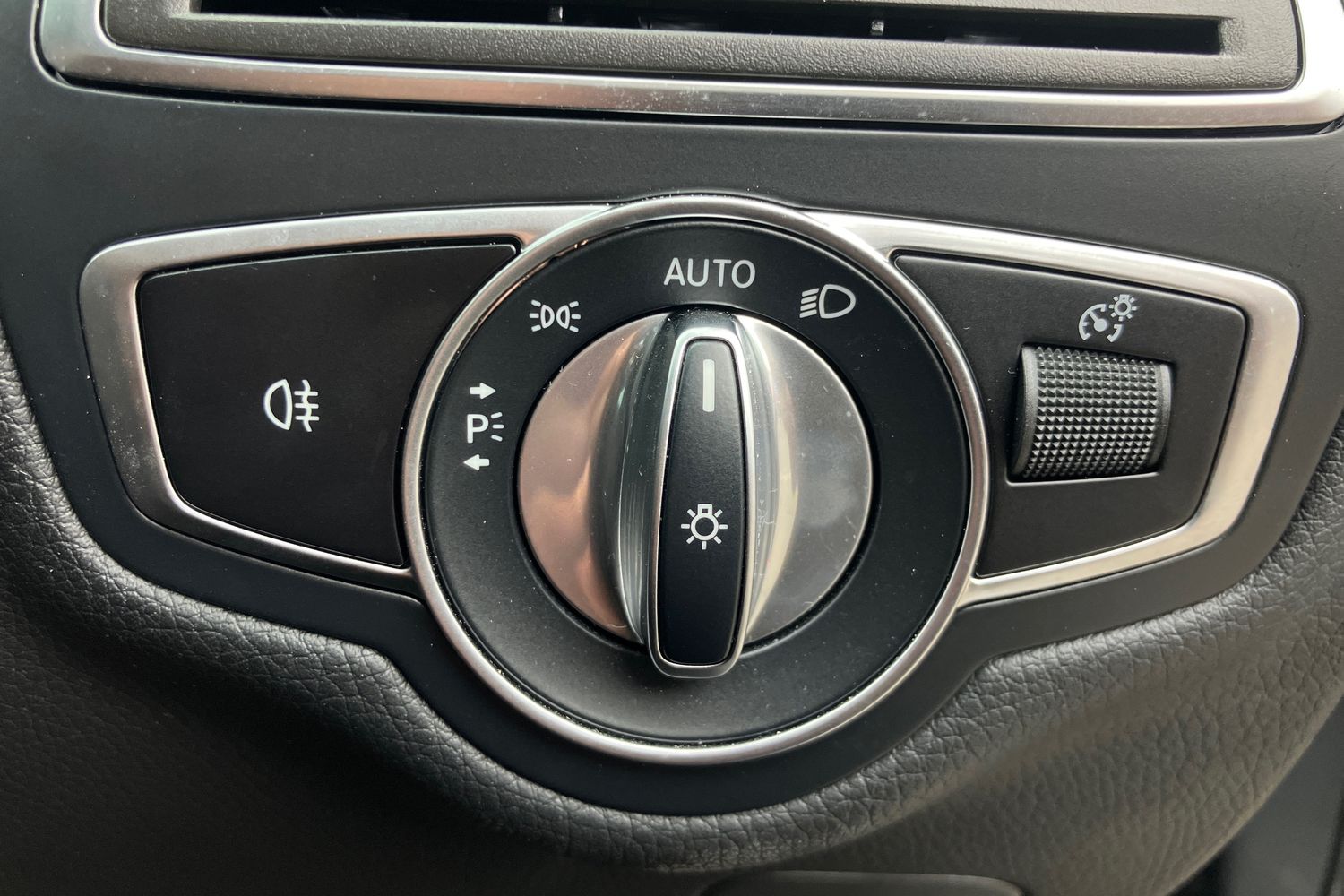 Used Mercedes-Benz C Class 2021 for sale - 75924832: Photo 16