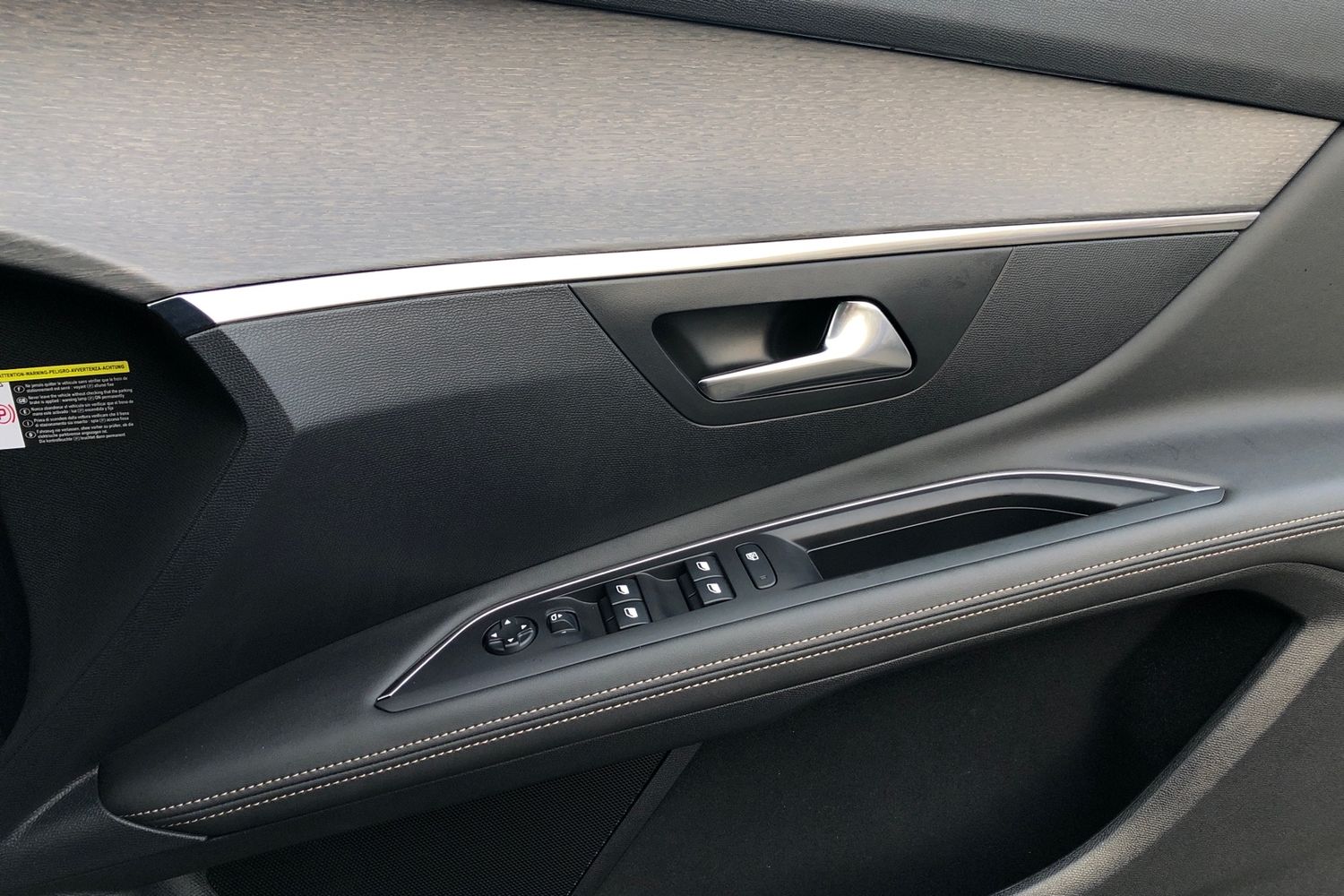 Used Peugeot 3008 2020 for sale - 76863416: Photo 16