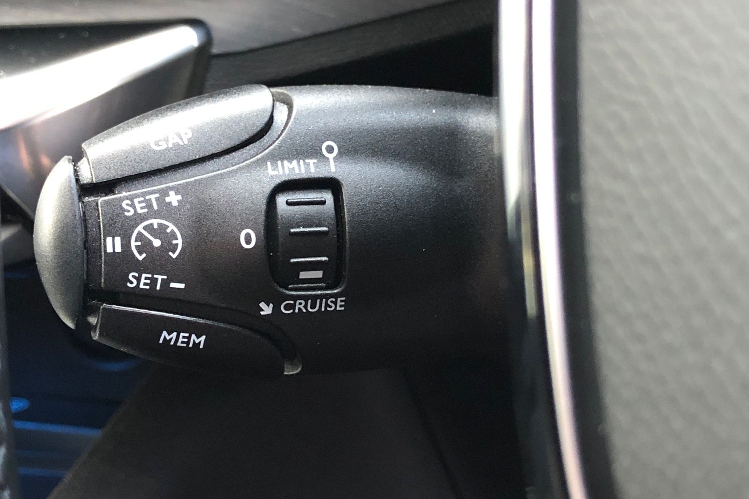 Used Peugeot 3008 2020 for sale - 76863416: Photo 6