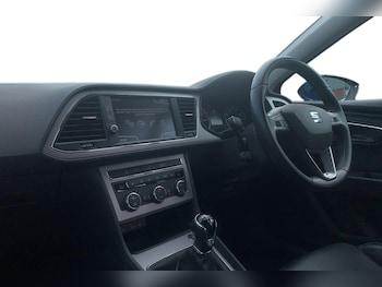 Used SEAT Leon 2019 for sale - 79010395: Photo