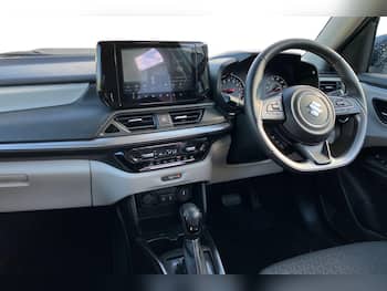 Used Suzuki Swift 2024 for sale - 79845261: Photo