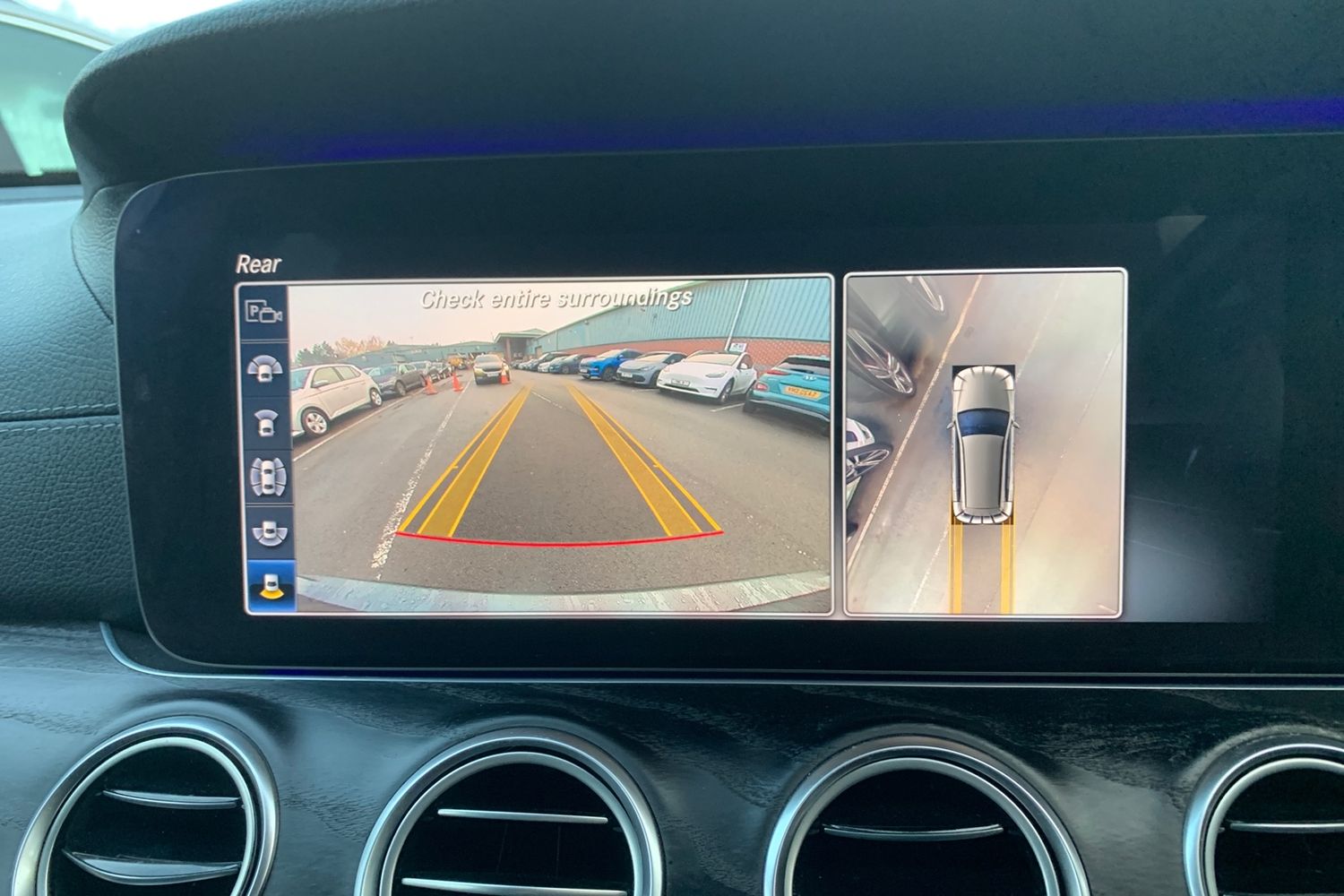 Used Mercedes-Benz E Class 2020 for sale - 76929296: Photo 11