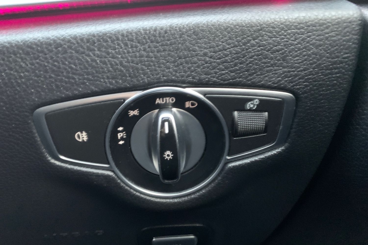 Used Mercedes-Benz E Class 2020 for sale - 76929296: Photo 9