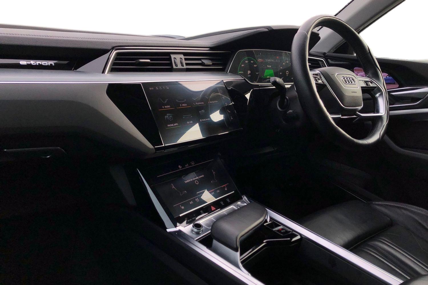 Used Audi e-tron 2019 for sale - 78177921: Photo 4