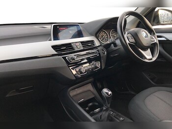 Used BMW X1 2018 for sale - 78300301: Photo