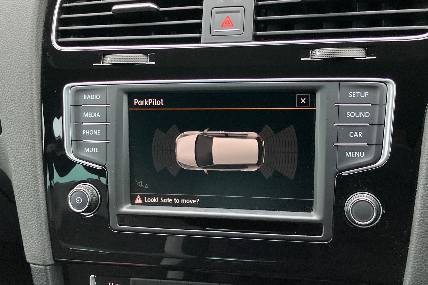 Used Volkswagen Golf 2016 for sale - 77211402: Photo 11