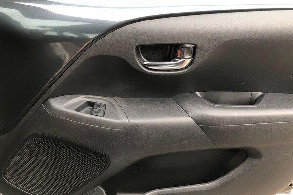 Used Toyota AYGO 2019 for sale - 76115090: Photo 10