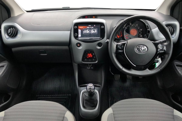 Used Toyota AYGO 2019 for sale - 76115090: Photo 3