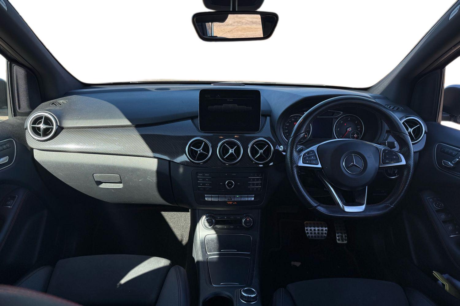 Used Mercedes-Benz B Class 2017 for sale - 76197707: Photo 3