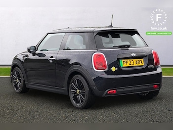 Used MINI Hatch 2023 for sale - 75794031: Photo