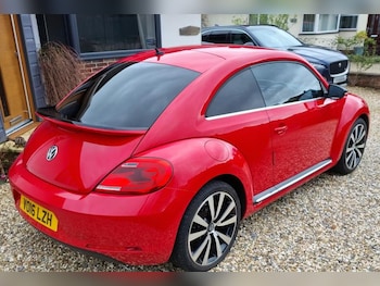 Used Volkswagen Beetle 2016 for sale - 77787638: Photo