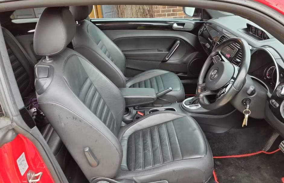 Used Volkswagen Beetle 2016 for sale - 77787638: Photo 5