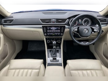 Used Skoda Superb 2021 for sale - 77211482: Photo