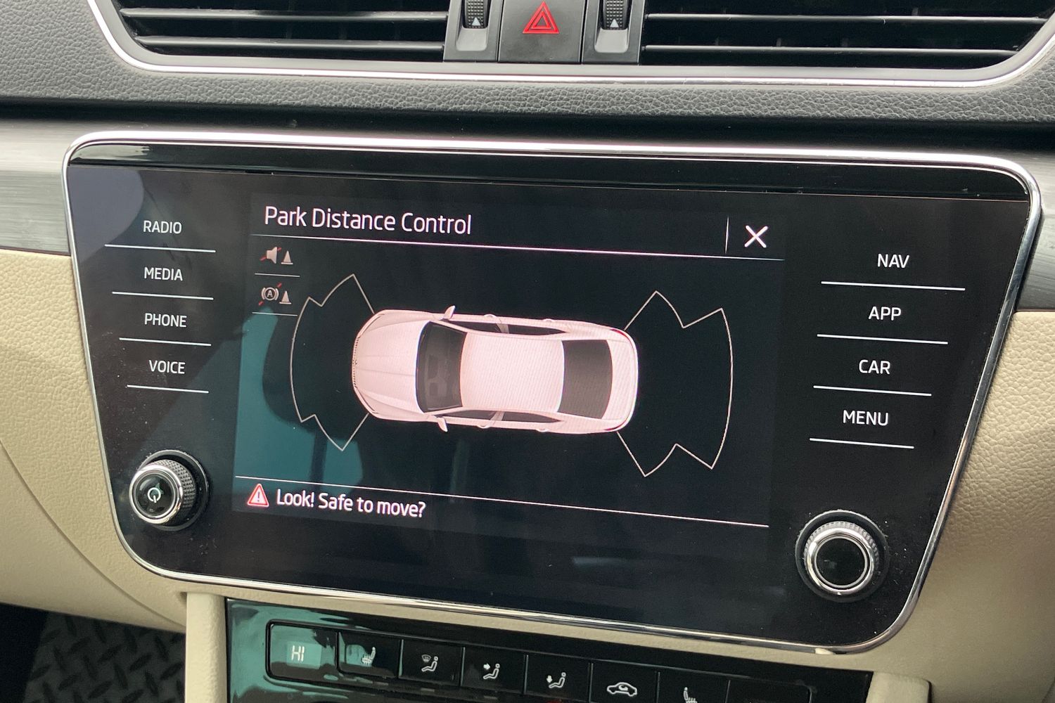 Used Skoda Superb 2021 for sale - 77211482: Photo 8