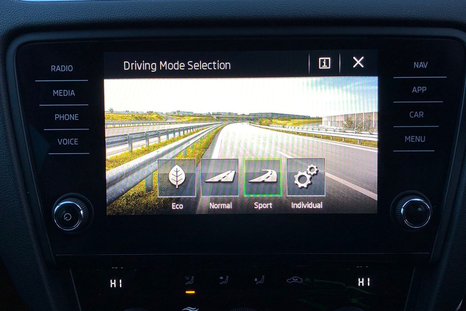 Used Skoda Octavia 2019 for sale - 76564740: Photo 10