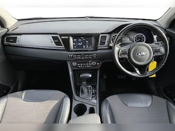 Used Kia Niro 2019 for sale - 79551678: Photo