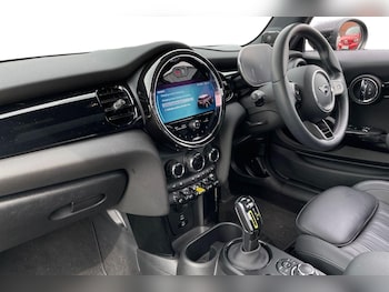 Used MINI Hatch 2023 for sale - 79385934: Photo