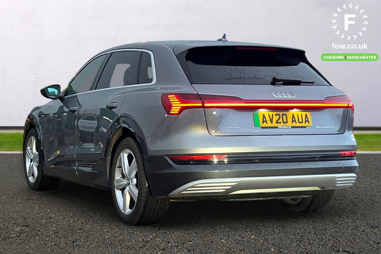 Used Audi e-tron 2020 for sale - 77368749: Photo 2