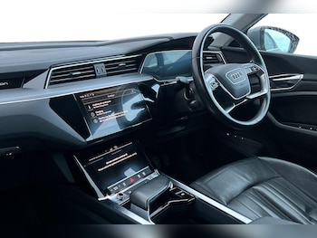 Used Audi e-tron 2020 for sale - 77368749: Photo