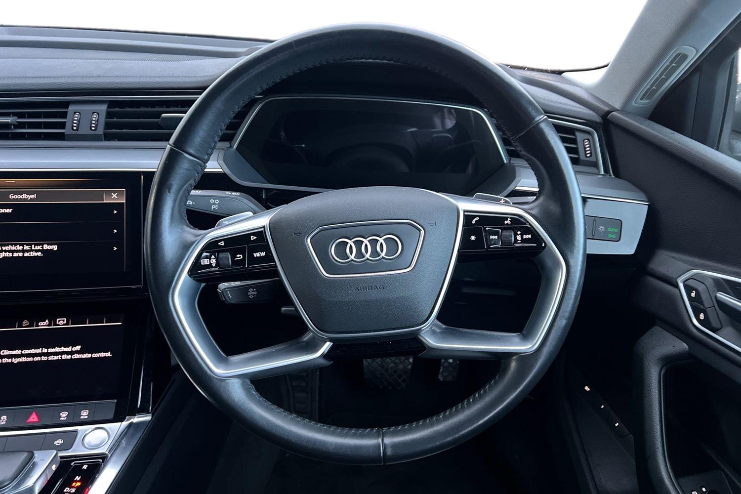 Used Audi e-tron 2020 for sale - 77368749: Photo 5