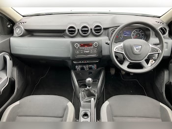 Used Dacia Duster 2019 for sale - 78228680: Photo