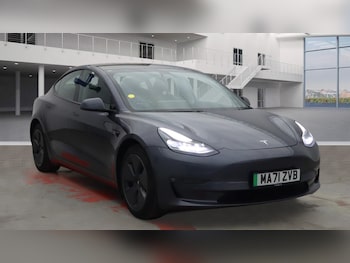 Tesla - Model 3