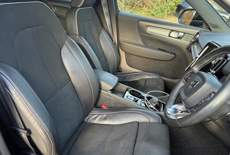 Used Volvo XC40 2021 for sale - 77463104: Photo 5