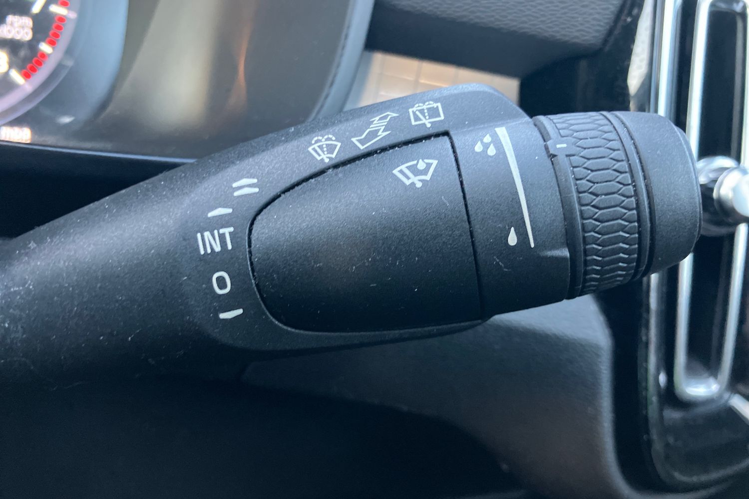 Used Volvo XC40 2018 for sale - 76541047: Photo 20