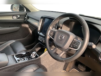 Used Volvo XC40 2019 for sale - 78189899: Photo