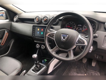 Used Dacia Duster 2022 for sale - 78620539: Photo