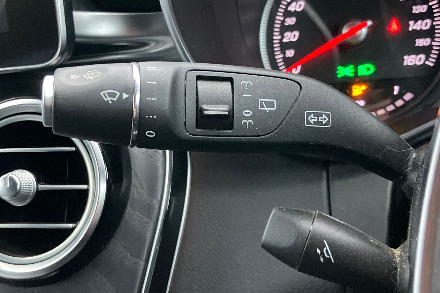 Used Mercedes-Benz GLC 2018 for sale - 76488419: Photo 17