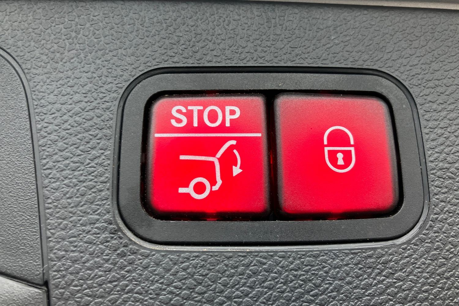 Used Mercedes-Benz GLC 2018 for sale - 76488419: Photo 24